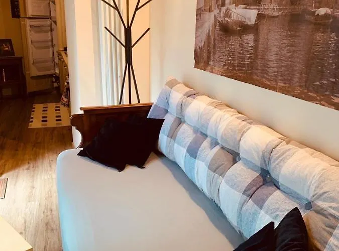 Il Borghetto Di アパート トルノ